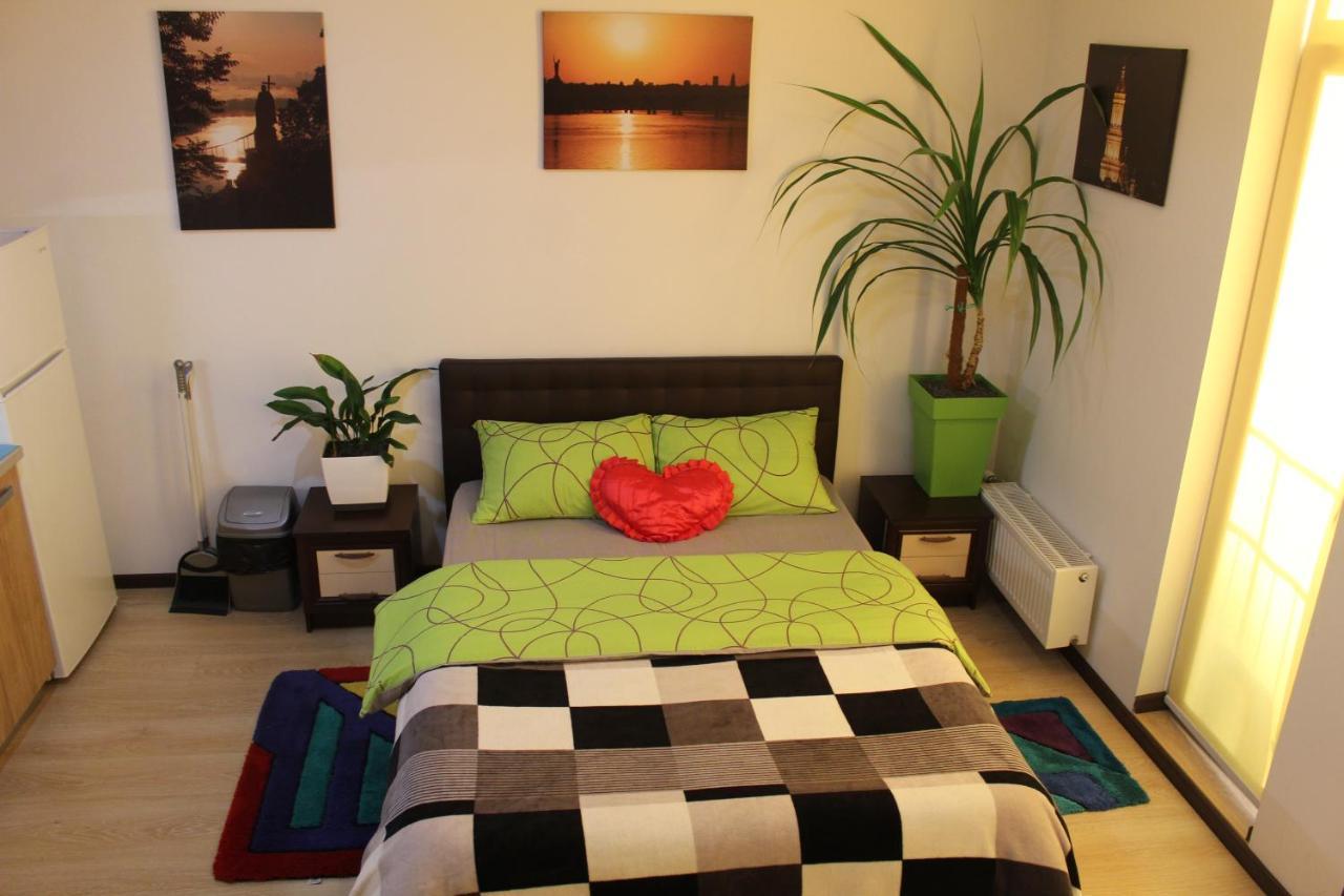 Comfortable Studio Apartments In A Secure Residential Complex Comfort Town Кт-02 키예프 외부 사진
