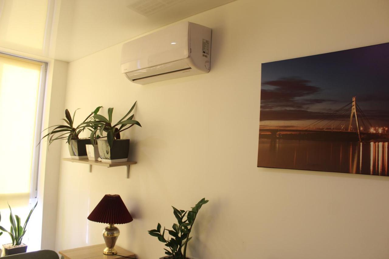 Comfortable Studio Apartments In A Secure Residential Complex Comfort Town Кт-02 키예프 외부 사진