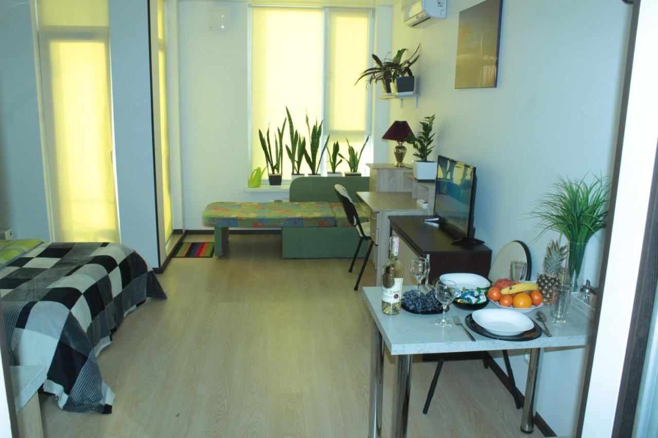 Comfortable Studio Apartments In A Secure Residential Complex Comfort Town Кт-02 키예프 외부 사진