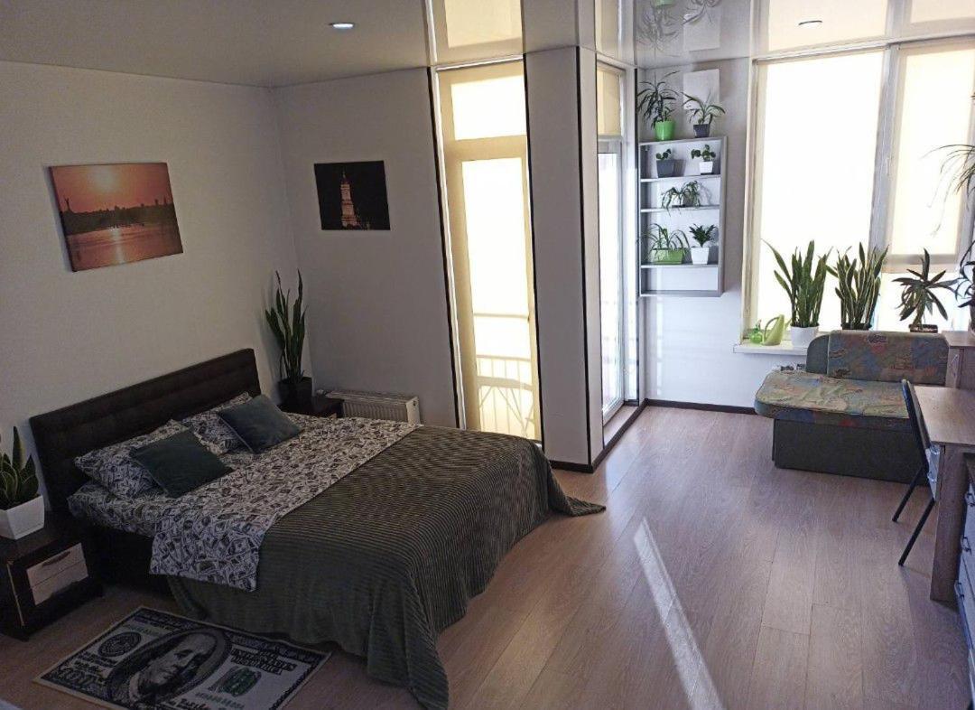 Comfortable Studio Apartments In A Secure Residential Complex Comfort Town Кт-02 키예프 외부 사진