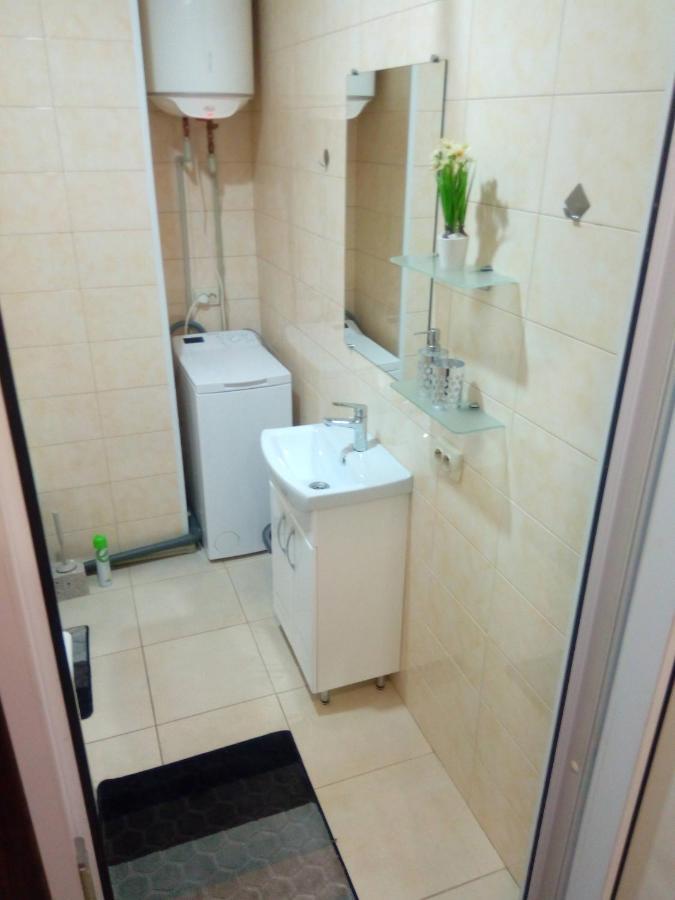 Comfortable Studio Apartments In A Secure Residential Complex Comfort Town Кт-02 키예프 외부 사진