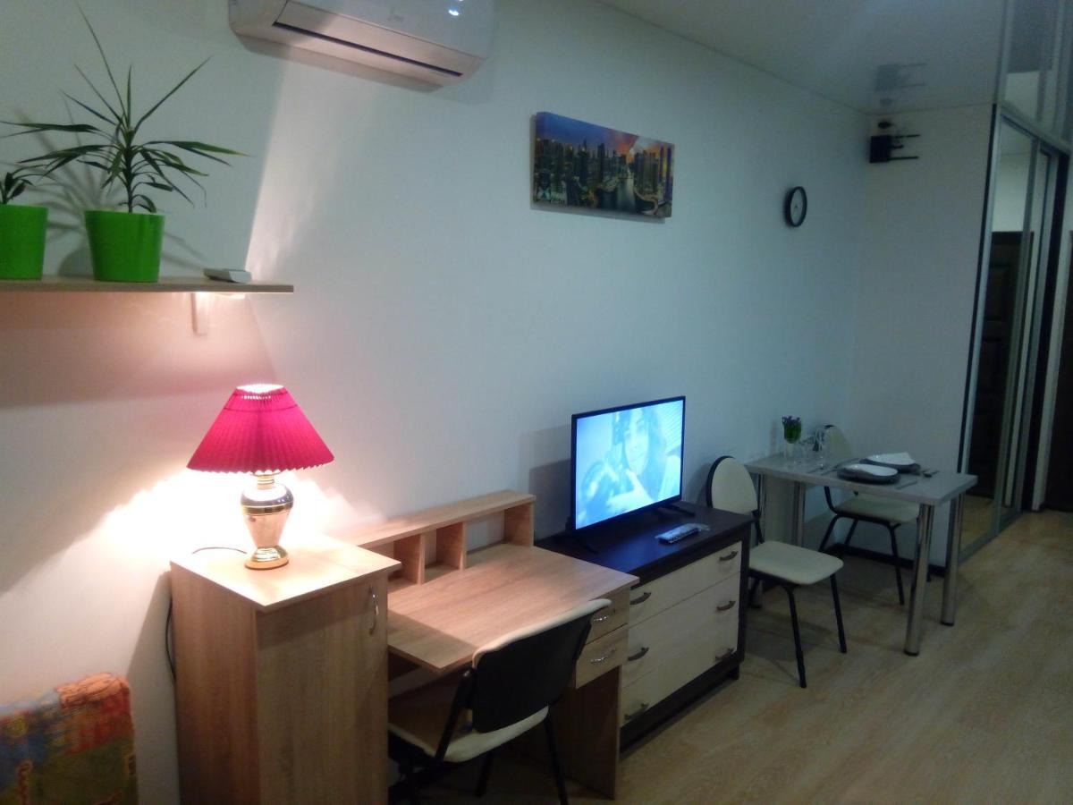 Comfortable Studio Apartments In A Secure Residential Complex Comfort Town Кт-02 키예프 외부 사진